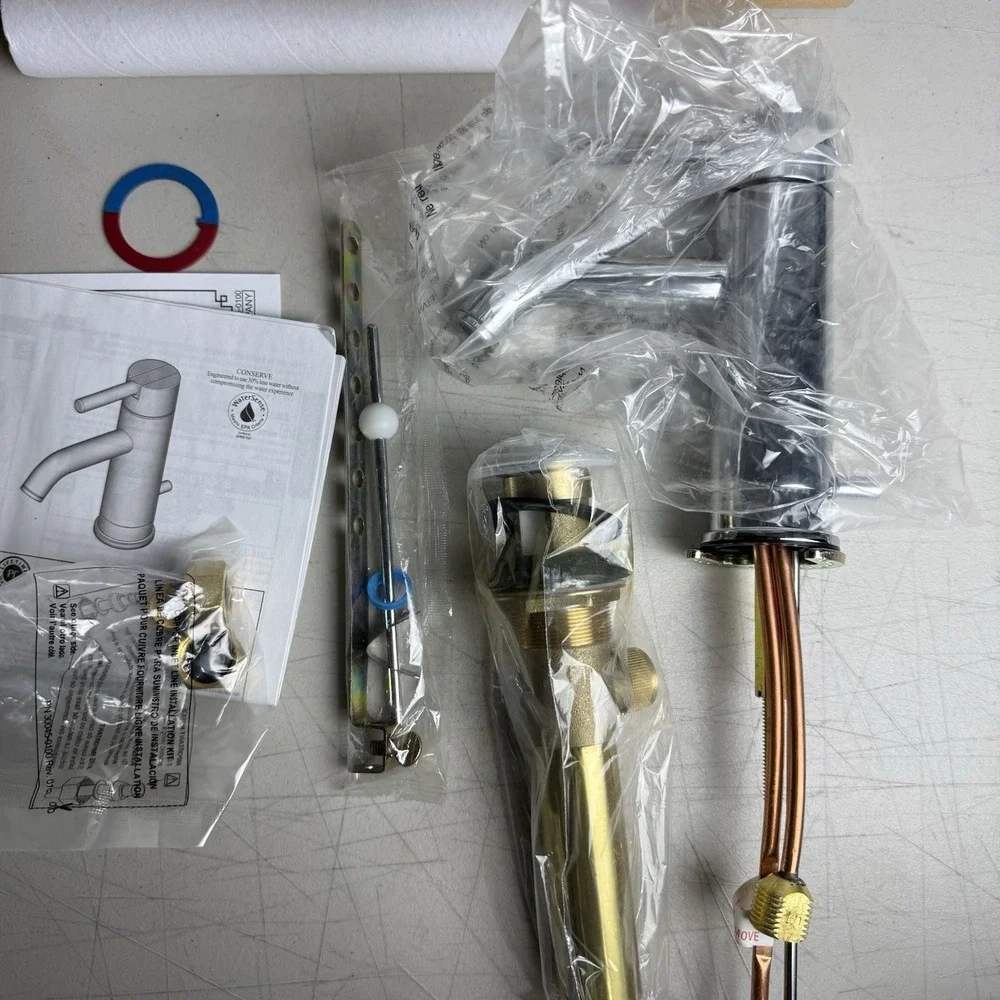 Pfister LG42-NC00 Contempra Chrome Bathroom Faucet with Pop-Up Drain Assembly